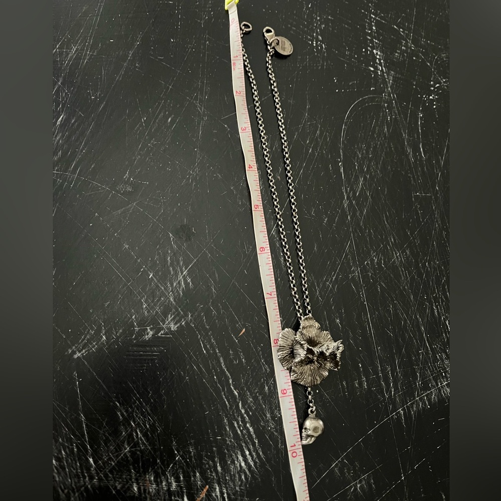 Alexander McQueen Iris and Skull Necklace - Picture 17 of 17